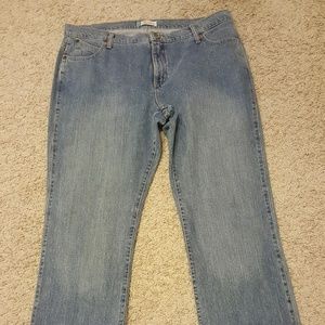 Ladies Size 17/18 Wrangler Jeans